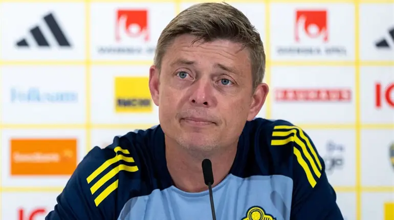 Jon Dahl Tomasson es despedido como DT de Suecia tras malos resultados