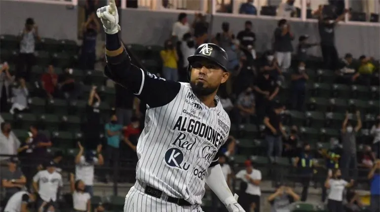 ´Jesse´ Castillo reforzará a Jaguares de Nayarit por esta temporada