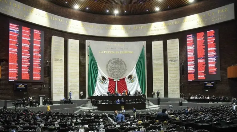 Morena y aliados avalan reforma al Código Fiscal; oposición acusa "política terrorista"