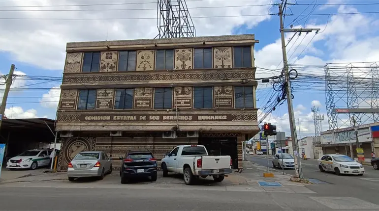 Abre CEDH módulo de acopio de víveres y artículos para damnificados por inundaciones