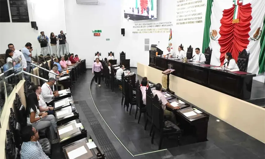 PRD y PRI no asistirán a sesión de entrega del 1er Informe de May