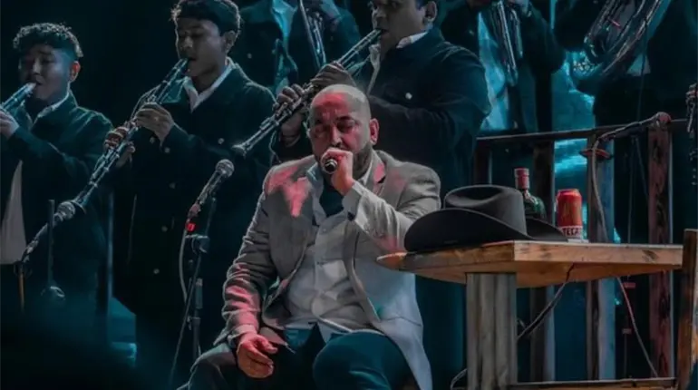Lupillo se defiende, prepara contrademanda contra Belinda