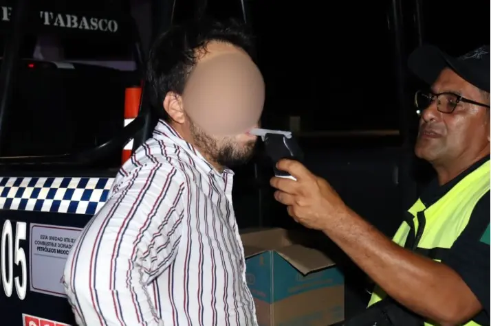 Infraccionan a 14 conductores durante Operativo Alcoholímetro en Villahermosa