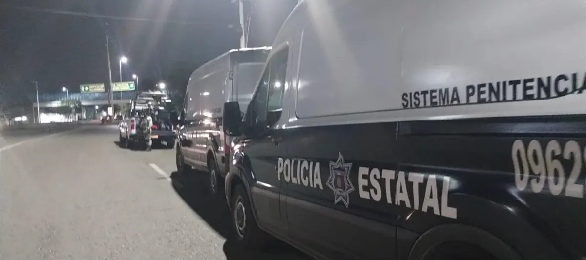 Trasladan 52 reos del Creset al Penal de Huimanguillo