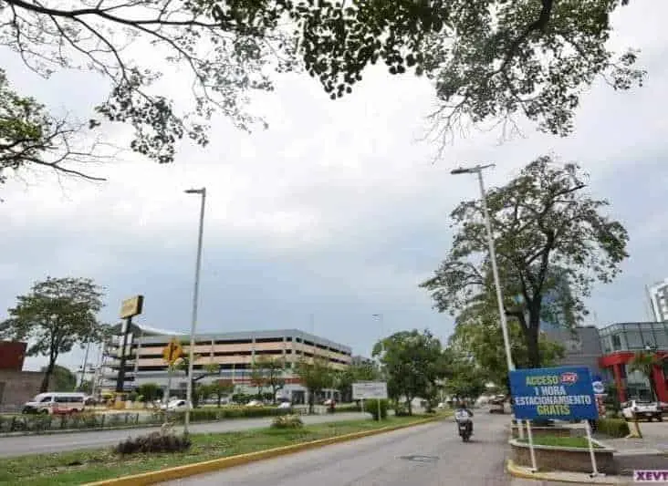 Chubascos con ambiente caluroso se prevé este sábado en Tabasco