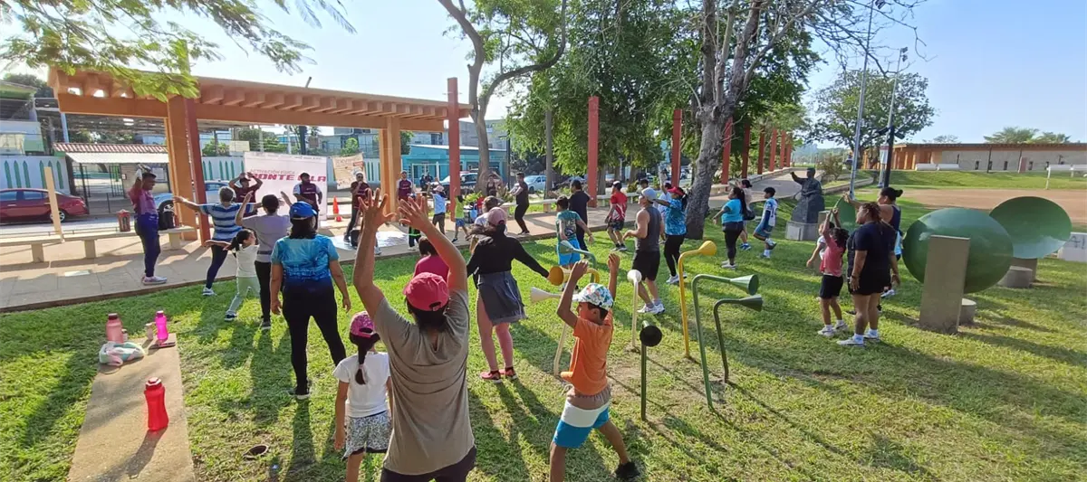 Realizan jornada de activación física de padres y niños en primaria de Gaviotas