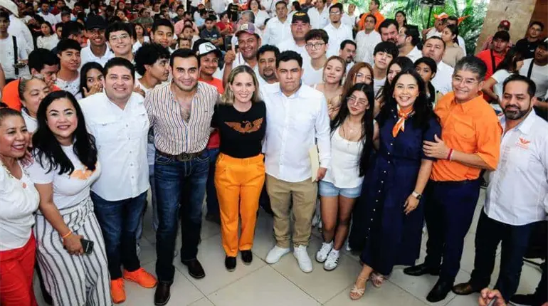 Se suman 100 jóvenes de Centro y Huimanguillo a Movimiento Ciudadano