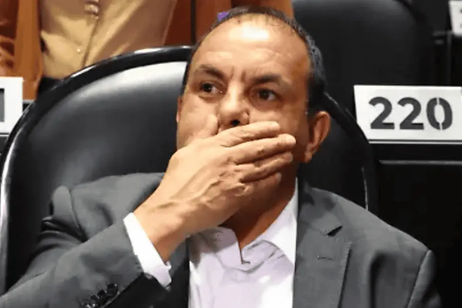 Desde cancha de pádel, Cuauhtémoc Blanco toma sesión de la Comisión de Presupuesto