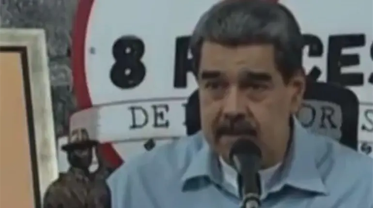 Maduro ordena crear APP para que venezolanos reporten todo lo que ven y escuchan