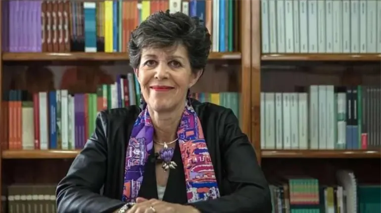 Janine Otálora oficializa ante el Senado que dejará el cargo el próximo 31 de octubre