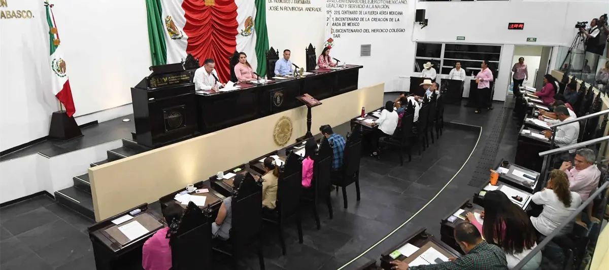 Jucopo revisará si hay ilegalidad en ser asesor parlamentario y representante electoral