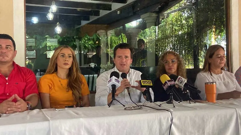 Gaudiano reconoce afinidad porque Juan Pablo de la Fuente y Karla Rabelo encabecen dirigencia de MC en Tabasco