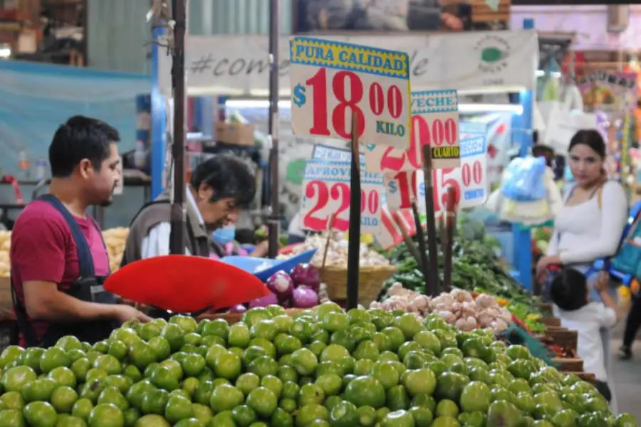 Inflación en México desacelera por primera vez en dos meses