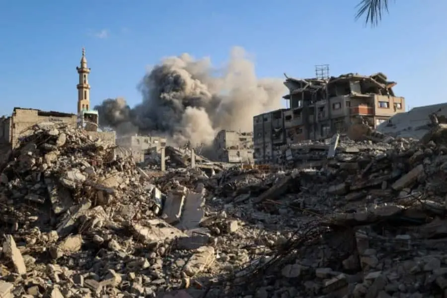 Suman 89 muertos en Gaza pese a alto al fuego