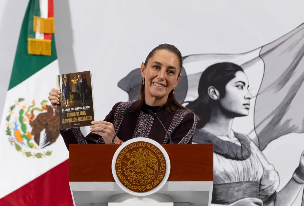 Presenta Sheinbaum su nuevo libro: "Diario de una Transición Histórica"