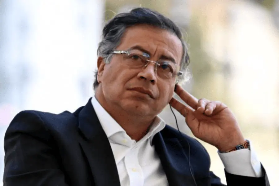 Gustavo Petro acusa a EE.UU. de "crimen de guerra" tras ataques a lanchas