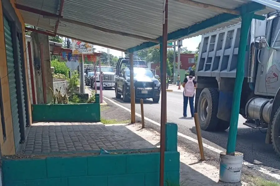 Balean a joven en la Villa Benito Juárez Macuspana y lo trasladan herido a un hospital