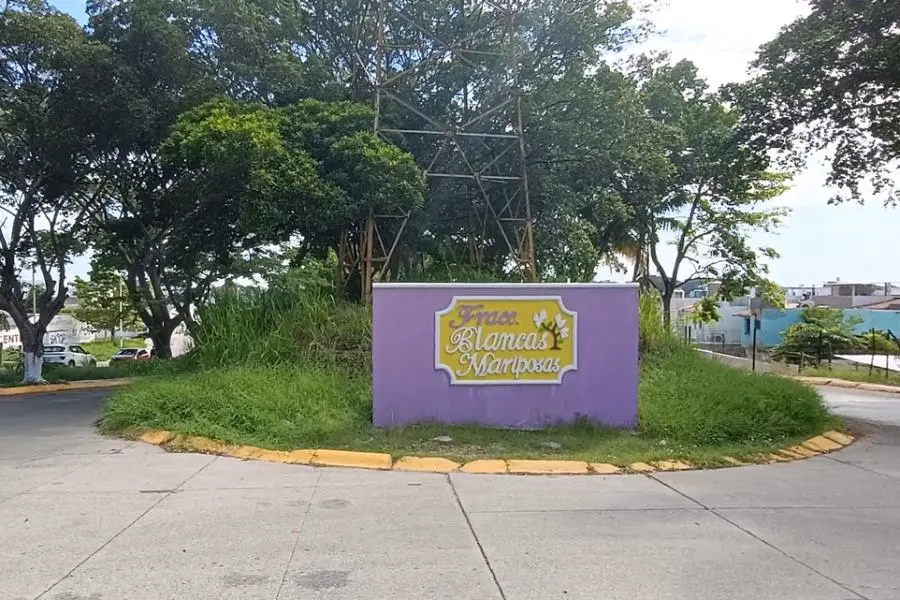 Denuncian proyecto de instalación de caseta de acceso al fraccionamiento Blancas Mariposas