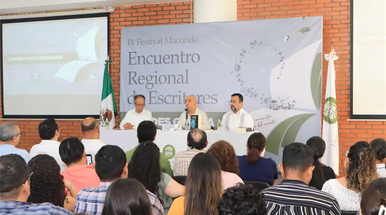"Vivimos tiempos disruptivos": Emilio De Ygartua en presentación de su libro