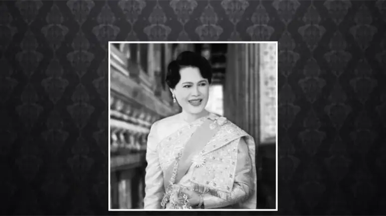 Muere la reina madre Sirikit de Tailandia