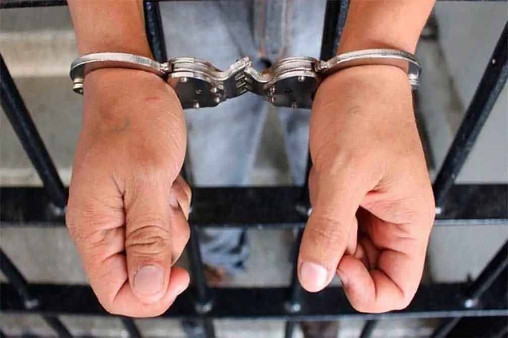 FGR Tabasco obtiene sentencias contra 4 sujetos por portación de armas y cartuchos