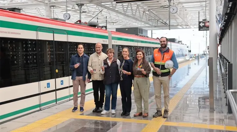 Tren México-Toluca "El Insurgente" iniciará operaciones en enero de 2026, anuncia Sheinbaum