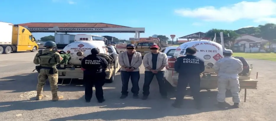 Detienen a dos por huachicol de gas LP en Huimanguillo