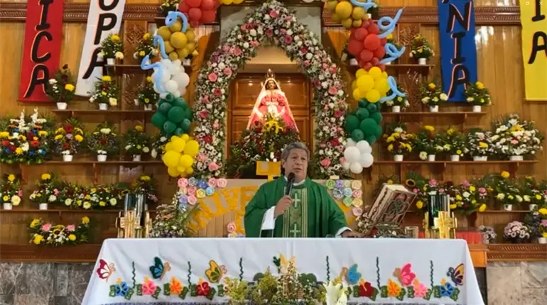 Celebra la parroquia de La Asunción de María, 49 años de su fundación