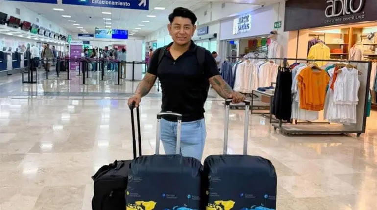 Estilista tabasqueño es parte del equipo de Miss Universo en Tailandia