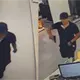 Con pistola asaltan abarrotera Monterrey y BanCoppel en Villahermosa