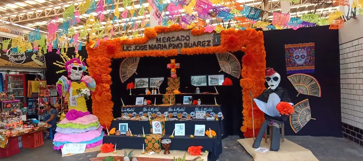 Participan mercados de Centro en concurso de altares del festival ´Celebrando la Eternidad´