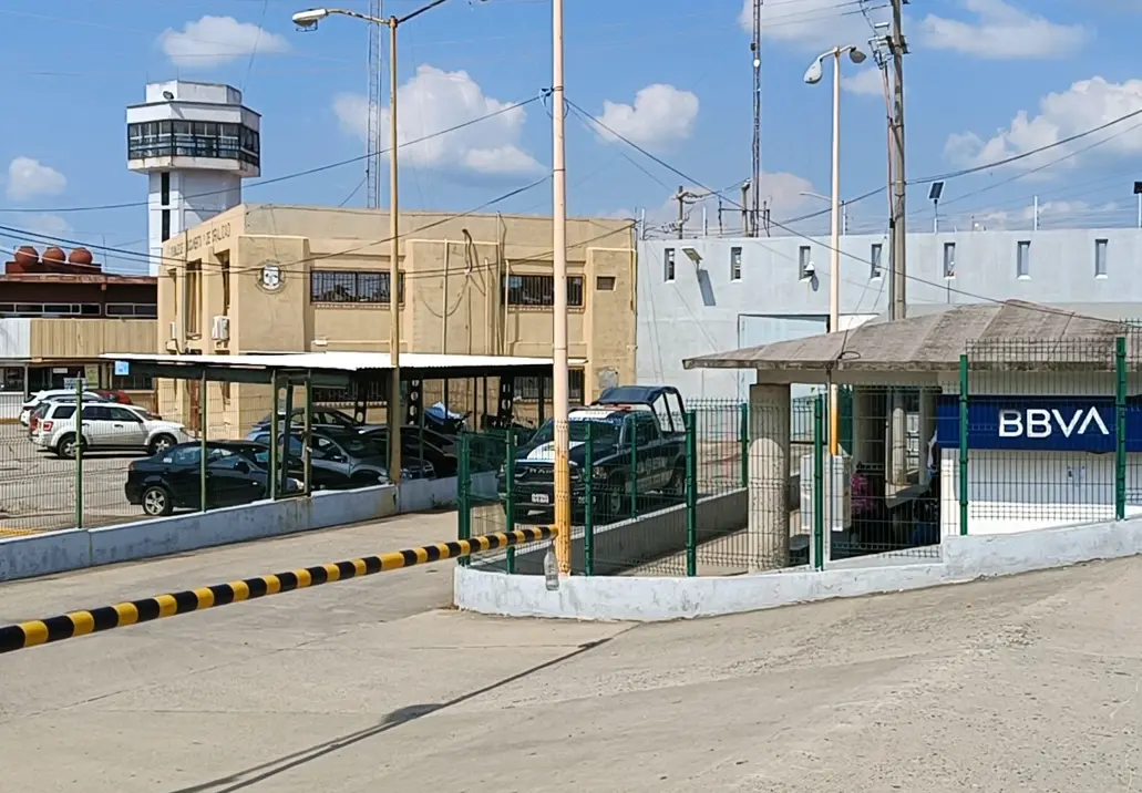 Se registra riña al interior del Creset