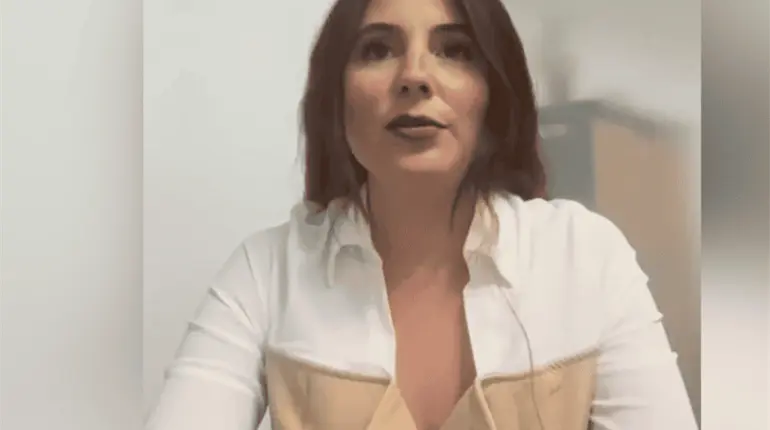 Se disculpa funcionaria de Puerto Vallarta por declaraciones en Show de Franco Escamilla; asegura que sí trabaja