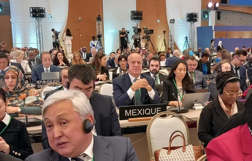 Participa el tabasqueño Juan Antonio Ferrer Aguilar en la 43 sesión de la Conferencia General de la UNESCO en Uzbekistán