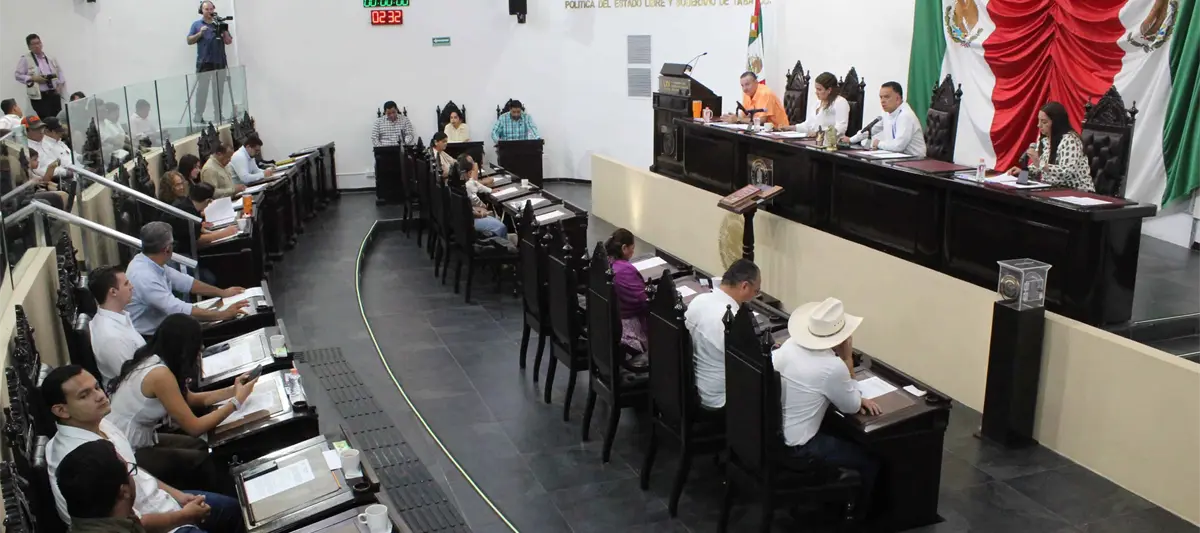 Recibe Congreso primeras leyes de ingreso 2026 de los ayuntamientos