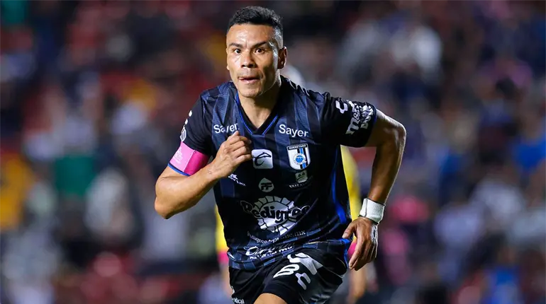 Pablo Barrera anuncia su retiro del futbol profesional tras 20 años de carrera