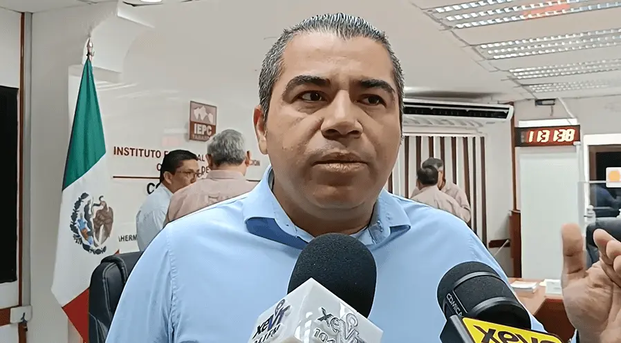 Reducir el número de consejerías y no desaparecer los OPLE´s, propone consejero del IEPCT