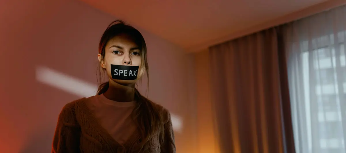 Advierten sobre rezago de atención a mujeres víctimas de violencia en Tabasco