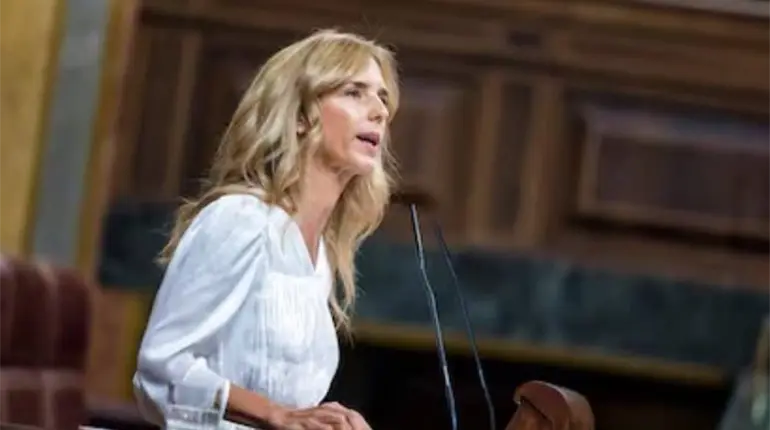 "Pide disculpas por muertos de hace 500 años; que las ofrezca por mexicanos muertos hoy": Diputada Española a Sheinbaum