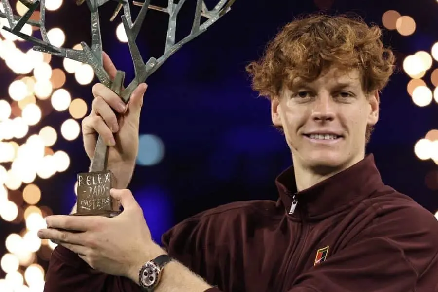 Sinner se corona en el Masters 1000 de París; es nuevo número 1 del mundo