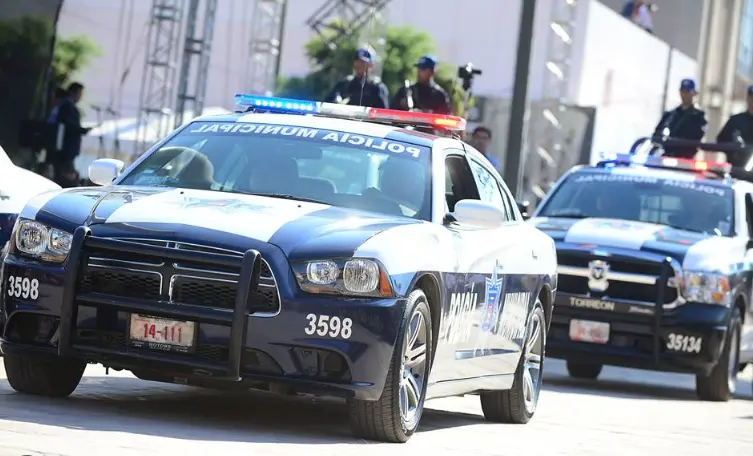 Candidato a alcalde municipal en Oaxaca sufre ataque armado; asesinan a su chofer