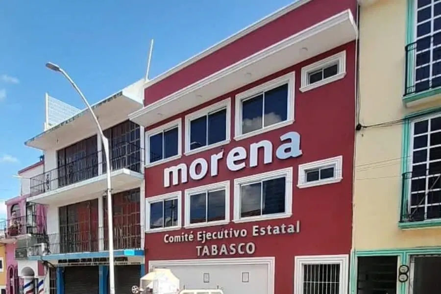 "Soltaron a sus pandilleros", reacciona PRD Tabasco ante inicio de ruedas de prensa semanales de Morena