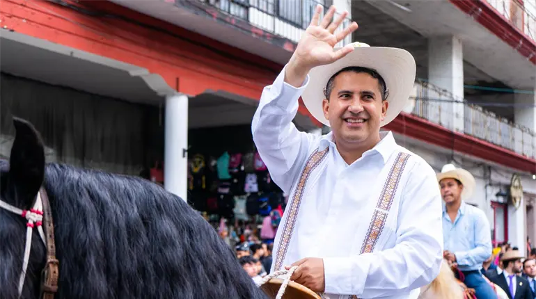 "No habrá impunidad" promete Sheinbaum tras asesinato de Carlos Manzo