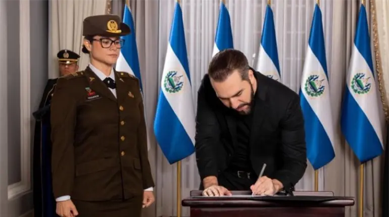 El Salvador desmiente aprobación de Ley que exige verificación genética a recién nacidos