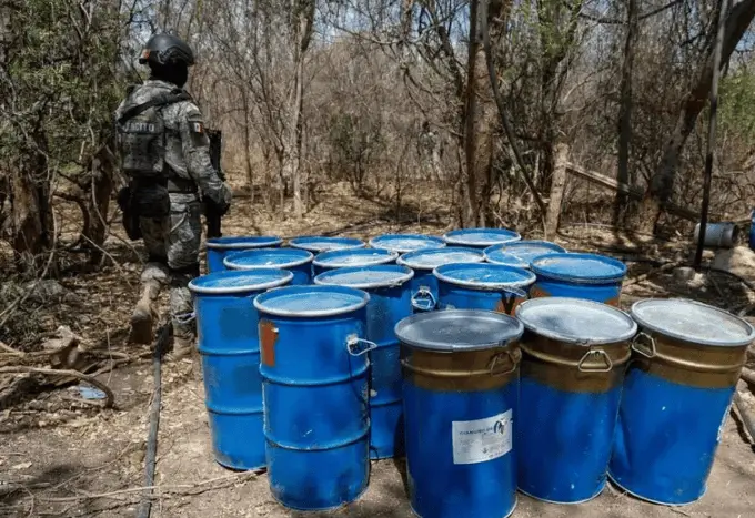 Aseguran en Sinaloa narcolaboratorio con sustancias valuadas en más de 2 mil mdp