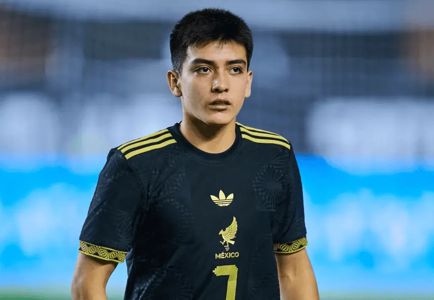 Xolos pediría 30 millones de dólares por Gilberto Mora