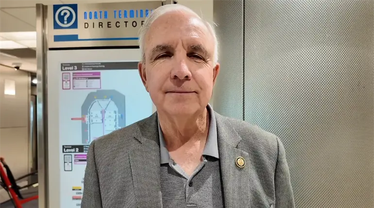 "Por complicidad con la dictadura asesina en Cuba, Congresista de Florida denuncia al Gobierno de México