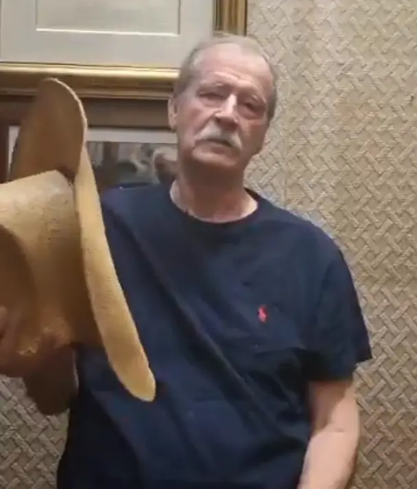 "Me quito el sombrero ante lo majestuoso de Carlos Manzo": Vicente Fox