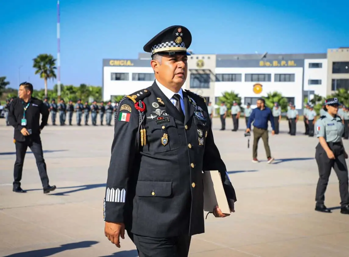 Julices González Calzada toma protesta como nuevo mando de la GN en Sinaloa