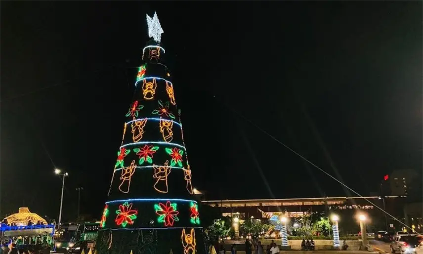 Después del 15 de noviembre iniciarían con colocación de adornos navideños en Villahermosa